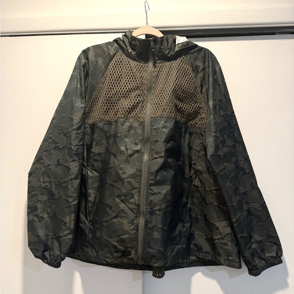 SHAPE activewear Women's Fashion Glamper Wind Jacket Green Camo XL